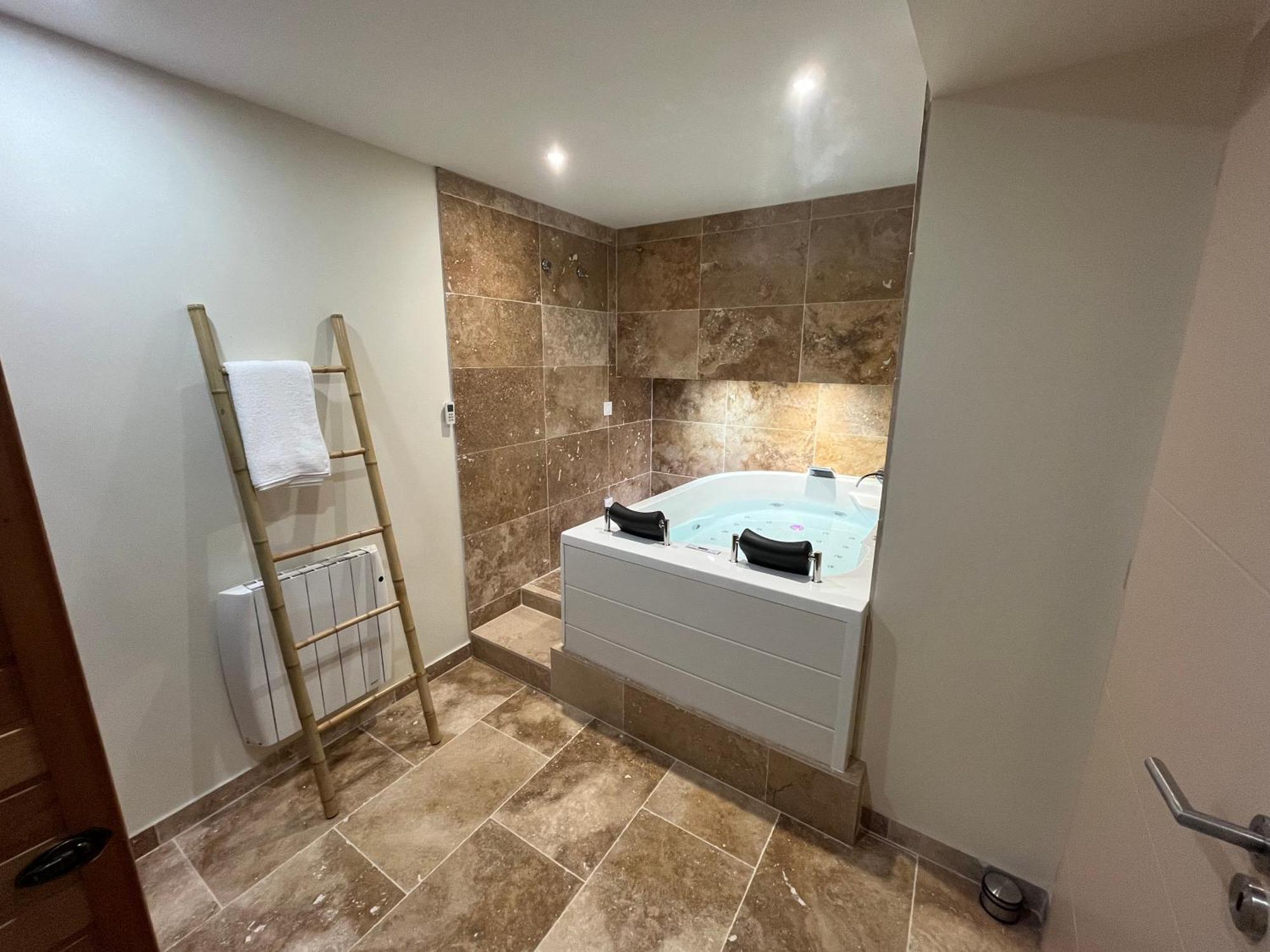 L'oasis De La Pyramide Apartment Vienne (Isere)
